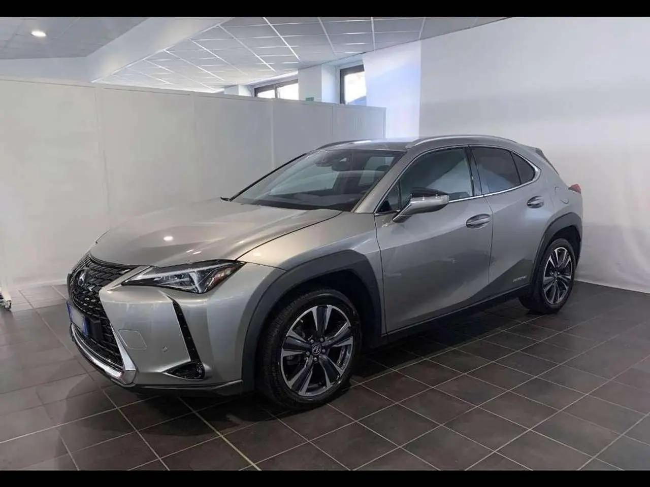 Photo 1 : Lexus Ux 2021 Hybride