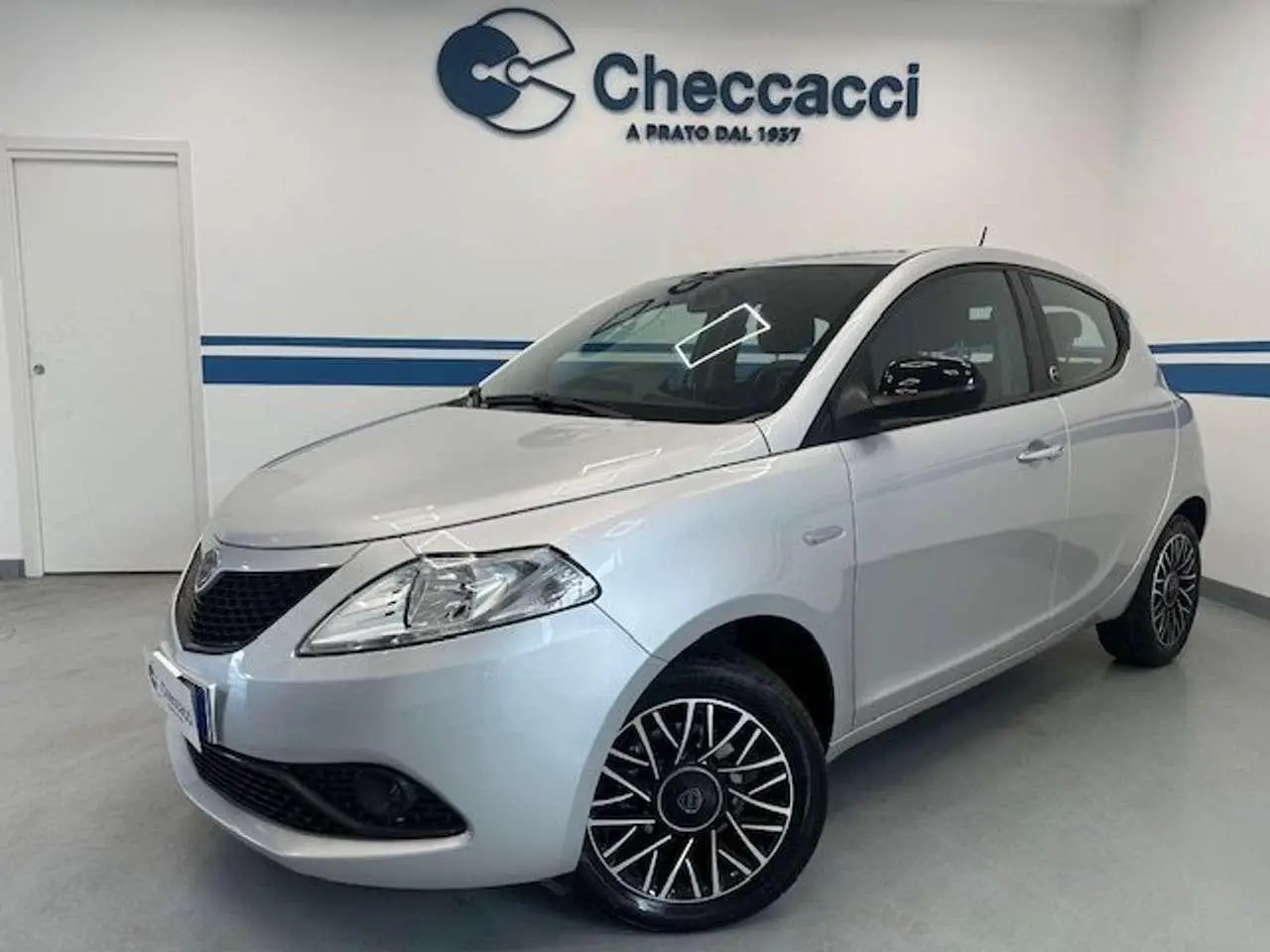 Photo 1 : Lancia Ypsilon 2020 GPL