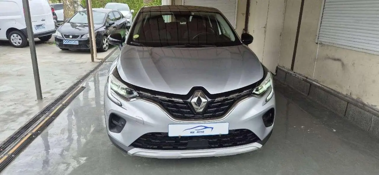 Photo 1 : Renault Captur 2021 Diesel