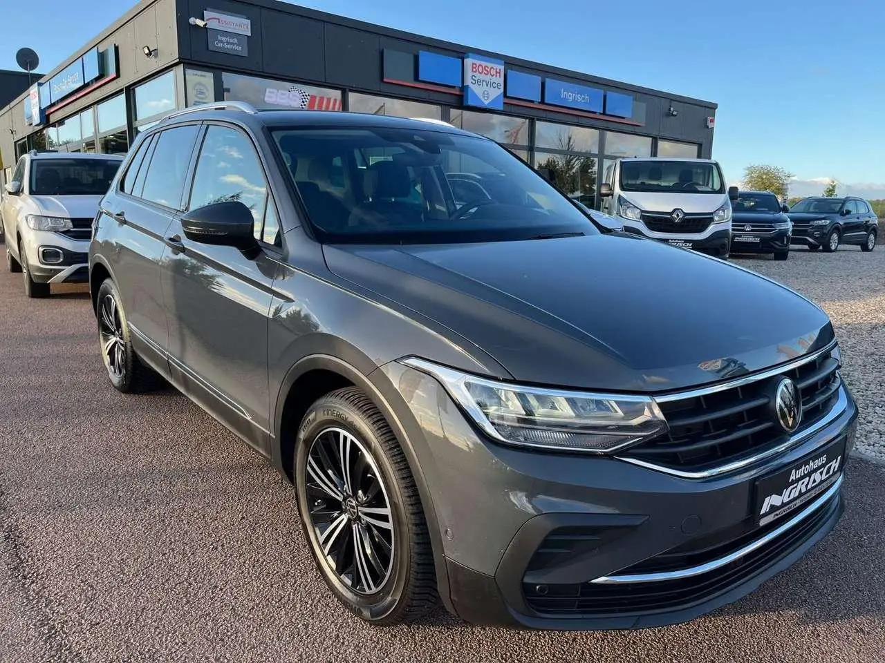 Photo 1 : Volkswagen Tiguan 2022 Essence