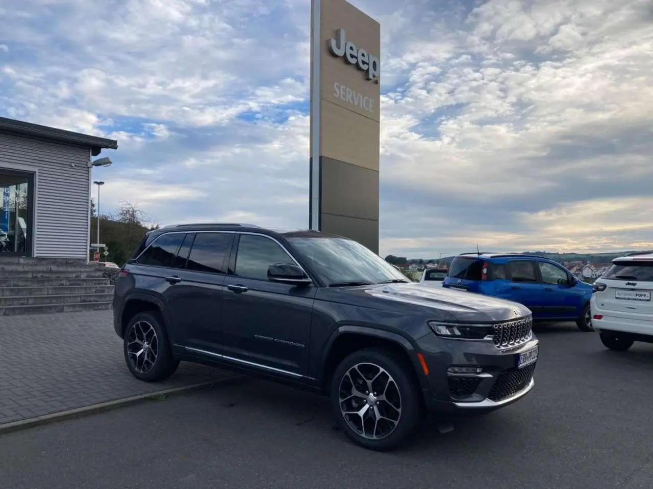 Photo 1 : Jeep Grand Cherokee 2024 Hybride