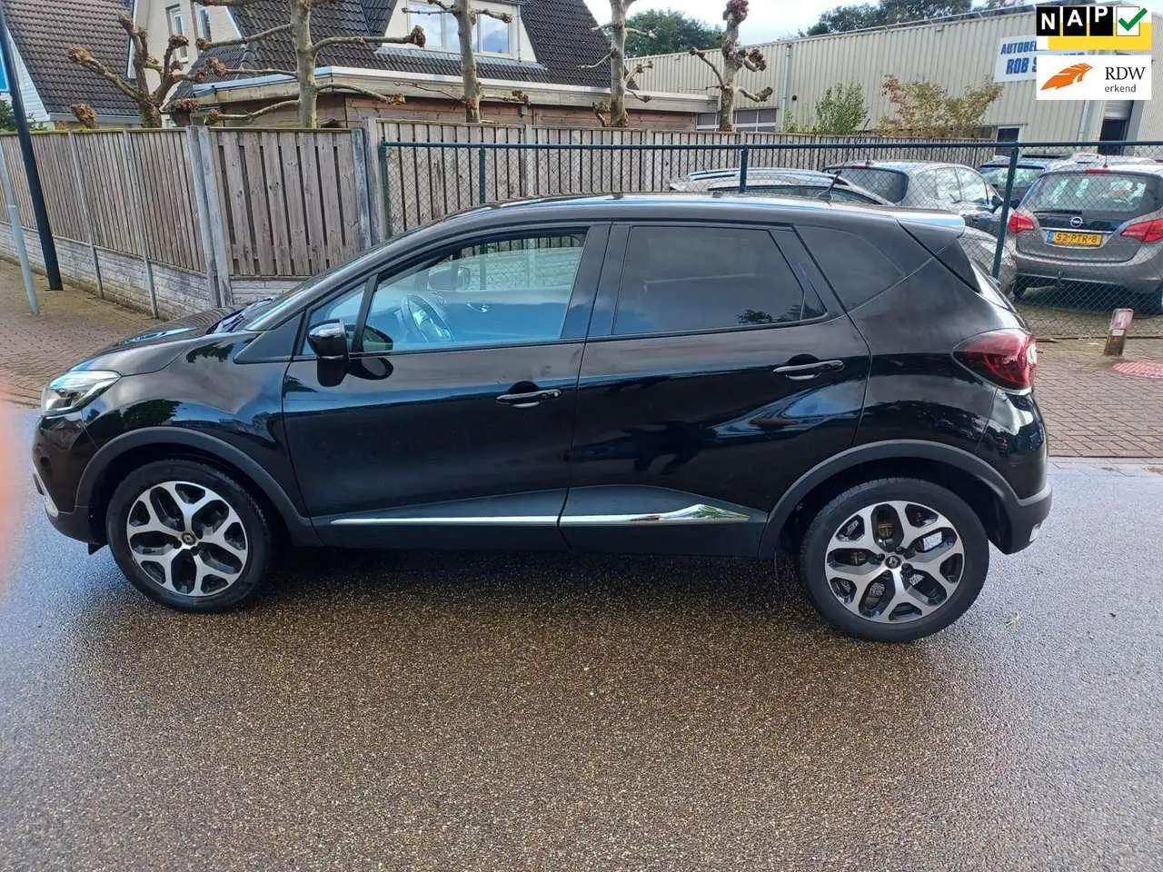 Photo 1 : Renault Captur 2019 Essence