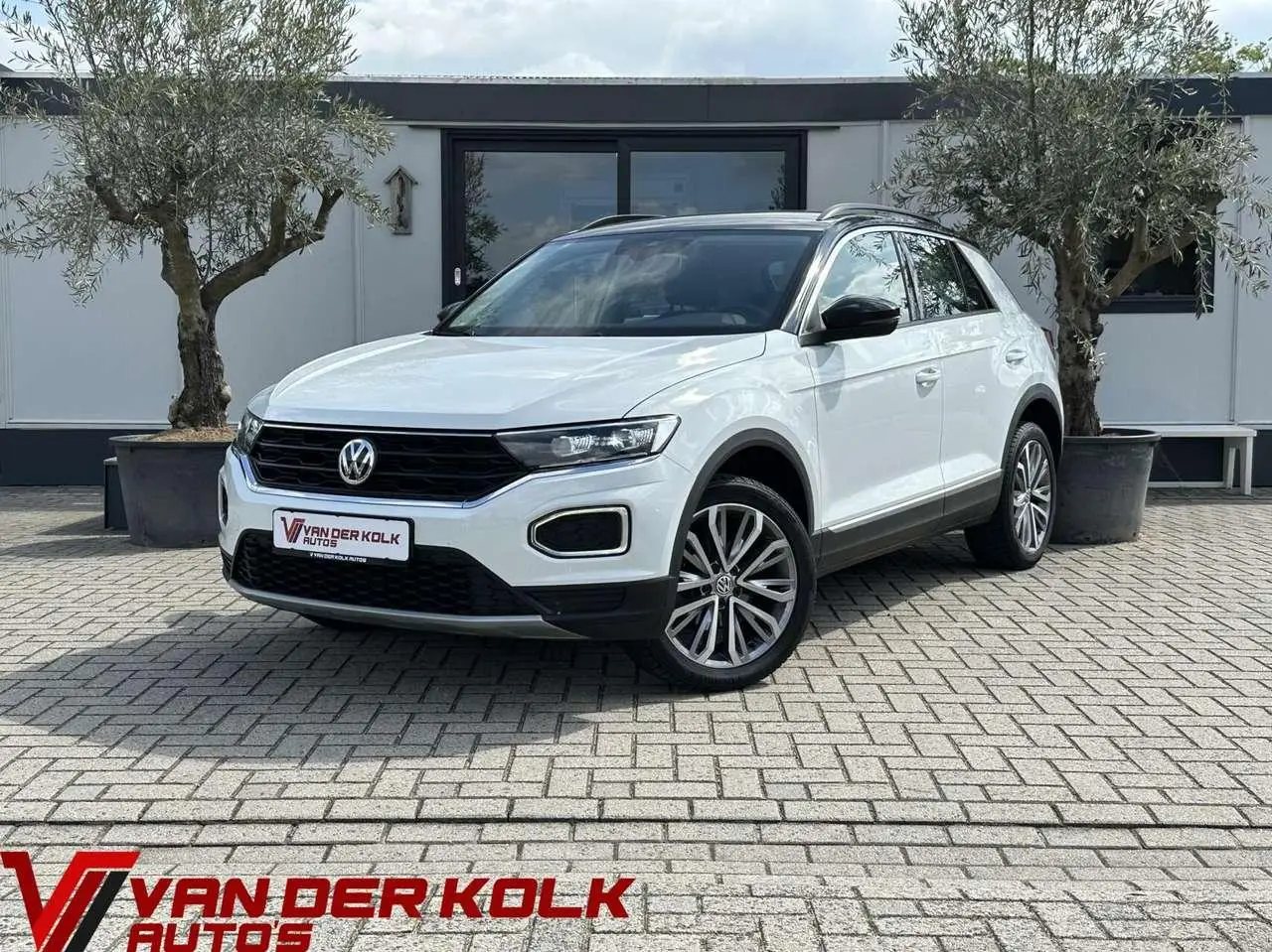 Photo 1 : Volkswagen T-roc 2019 Petrol