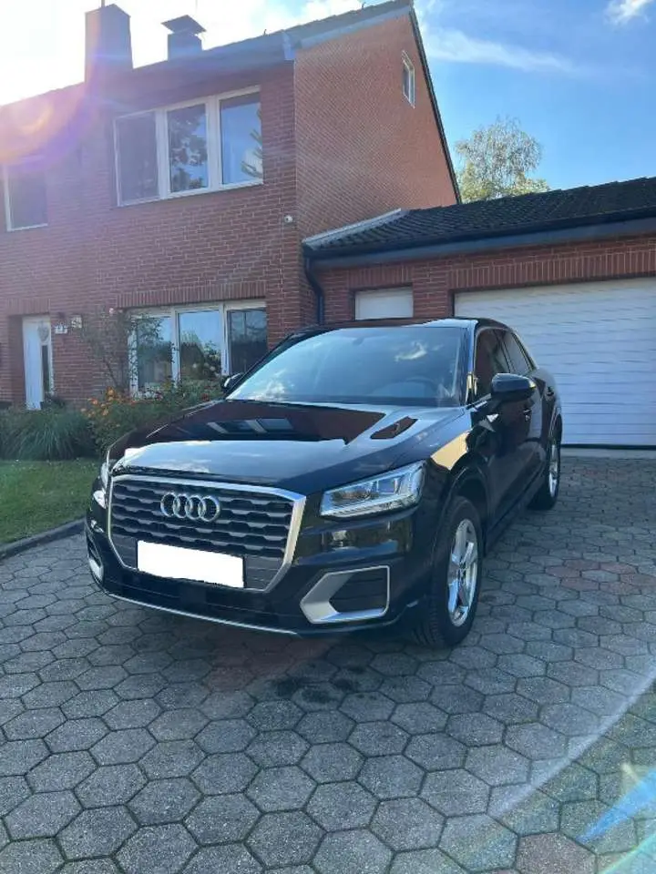 Photo 1 : Audi Q2 2019 Essence