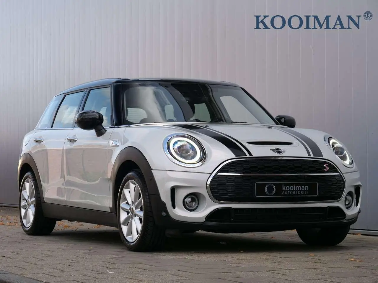 Photo 1 : Mini Cooper 2021 Essence