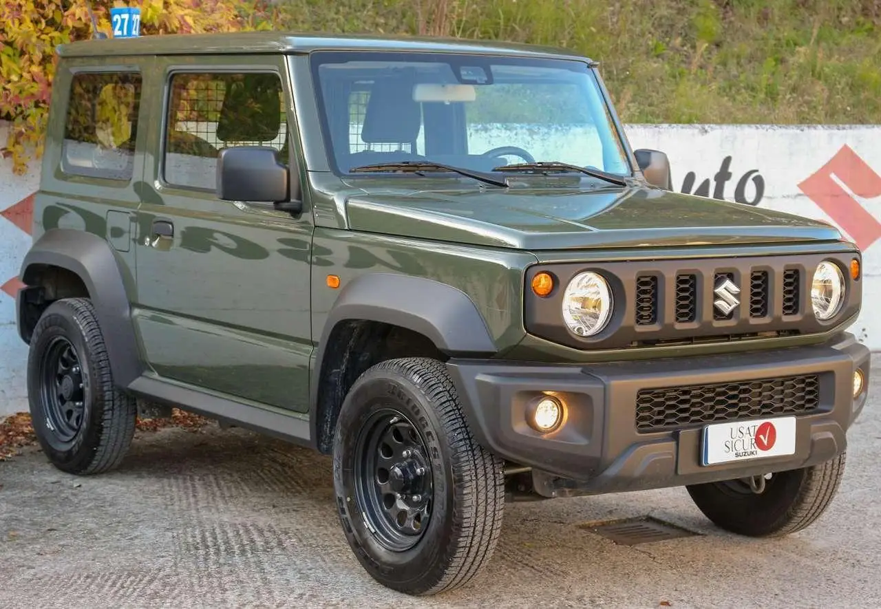 Photo 1 : Suzuki Jimny 2022 Petrol