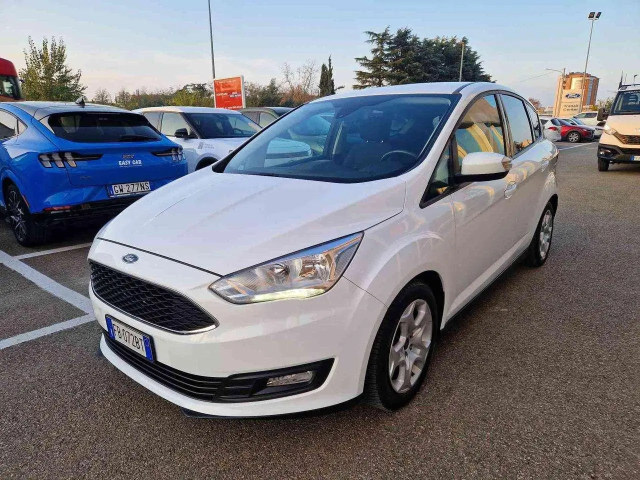 Photo 1 : Ford C-max 2015 GPL