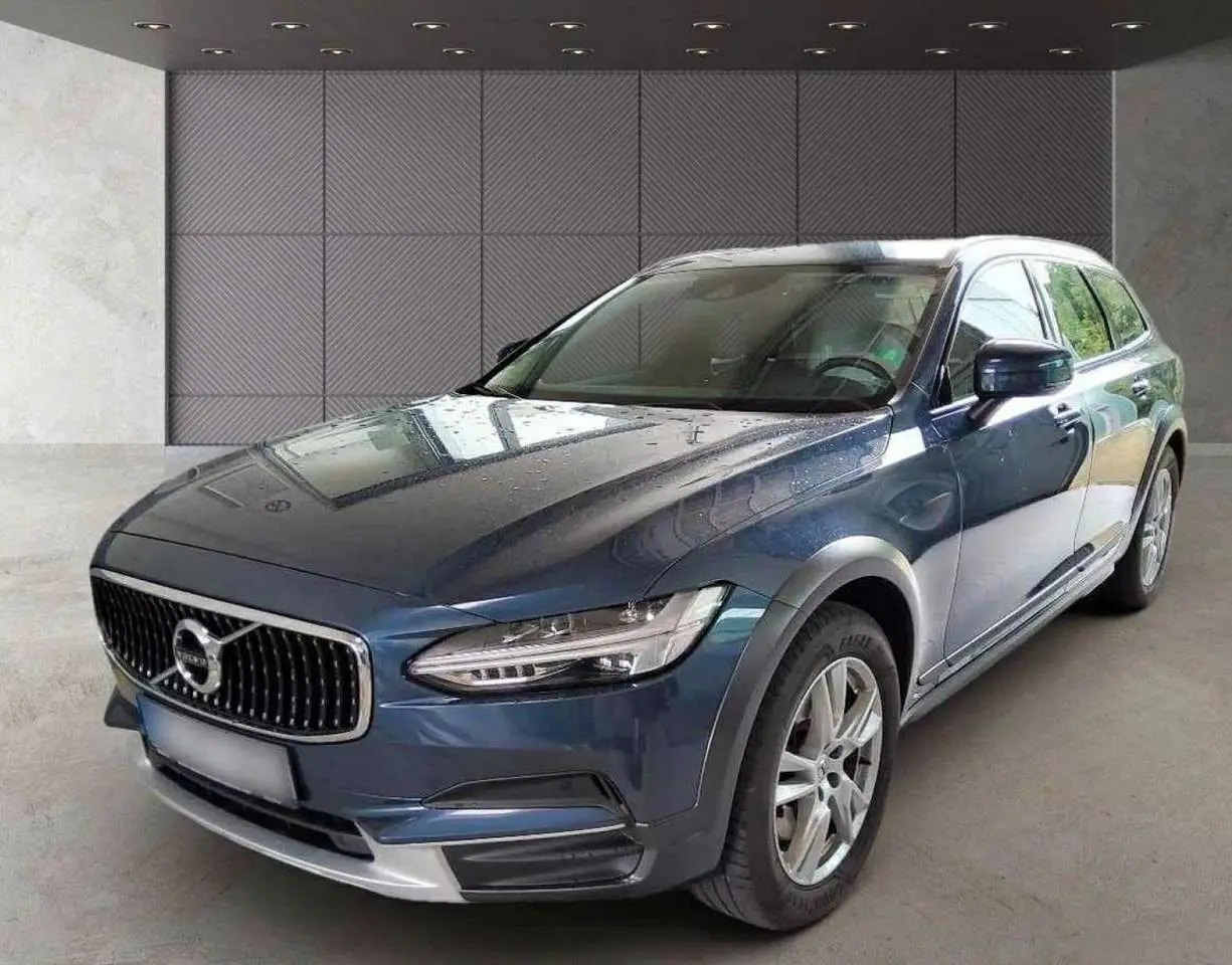 Photo 1 : Volvo V90 2019 Diesel