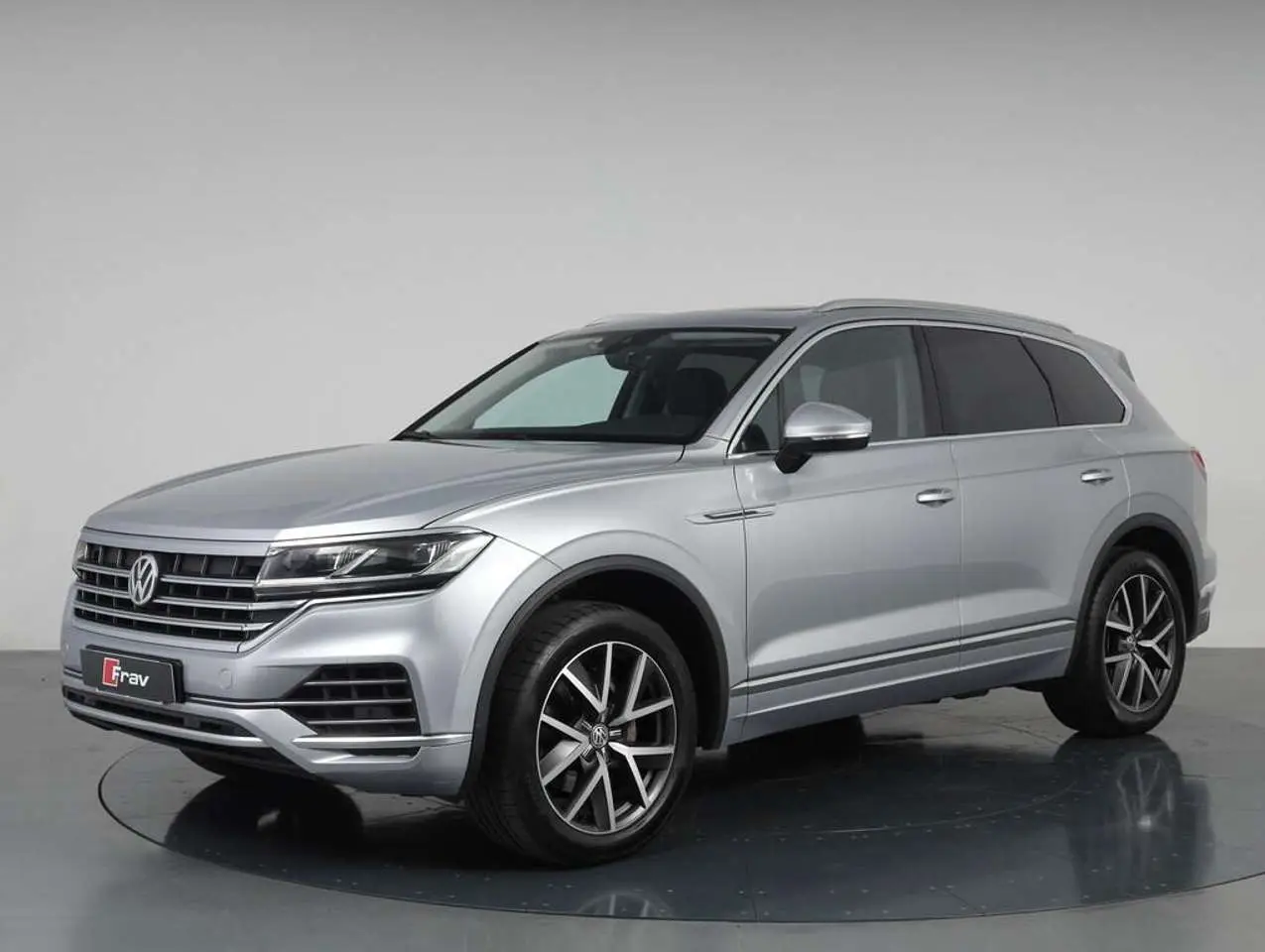 Photo 1 : Volkswagen Touareg 2018 Diesel