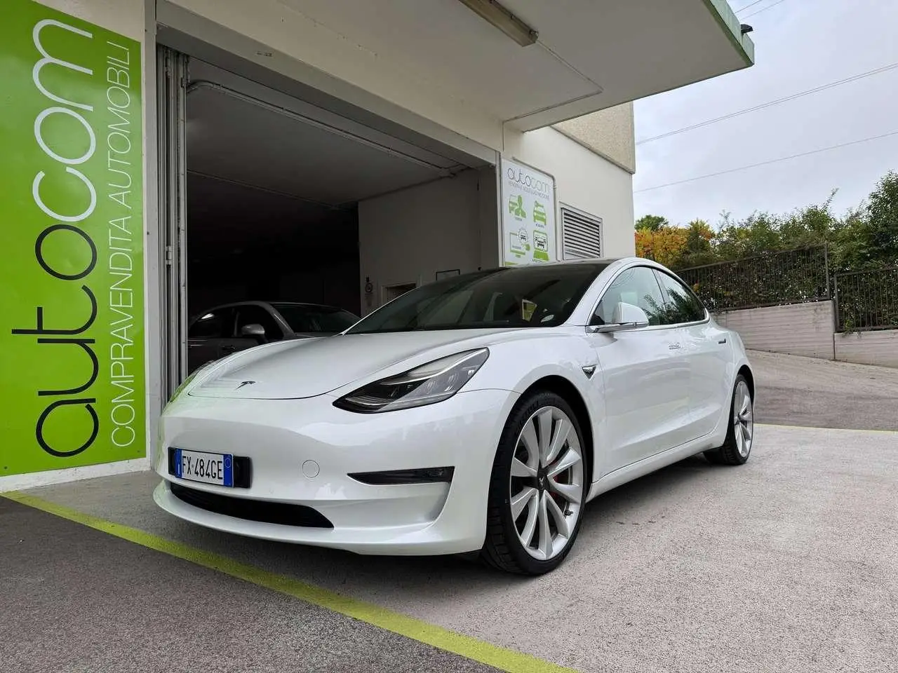 Photo 1 : Tesla Model 3 2019 Électrique