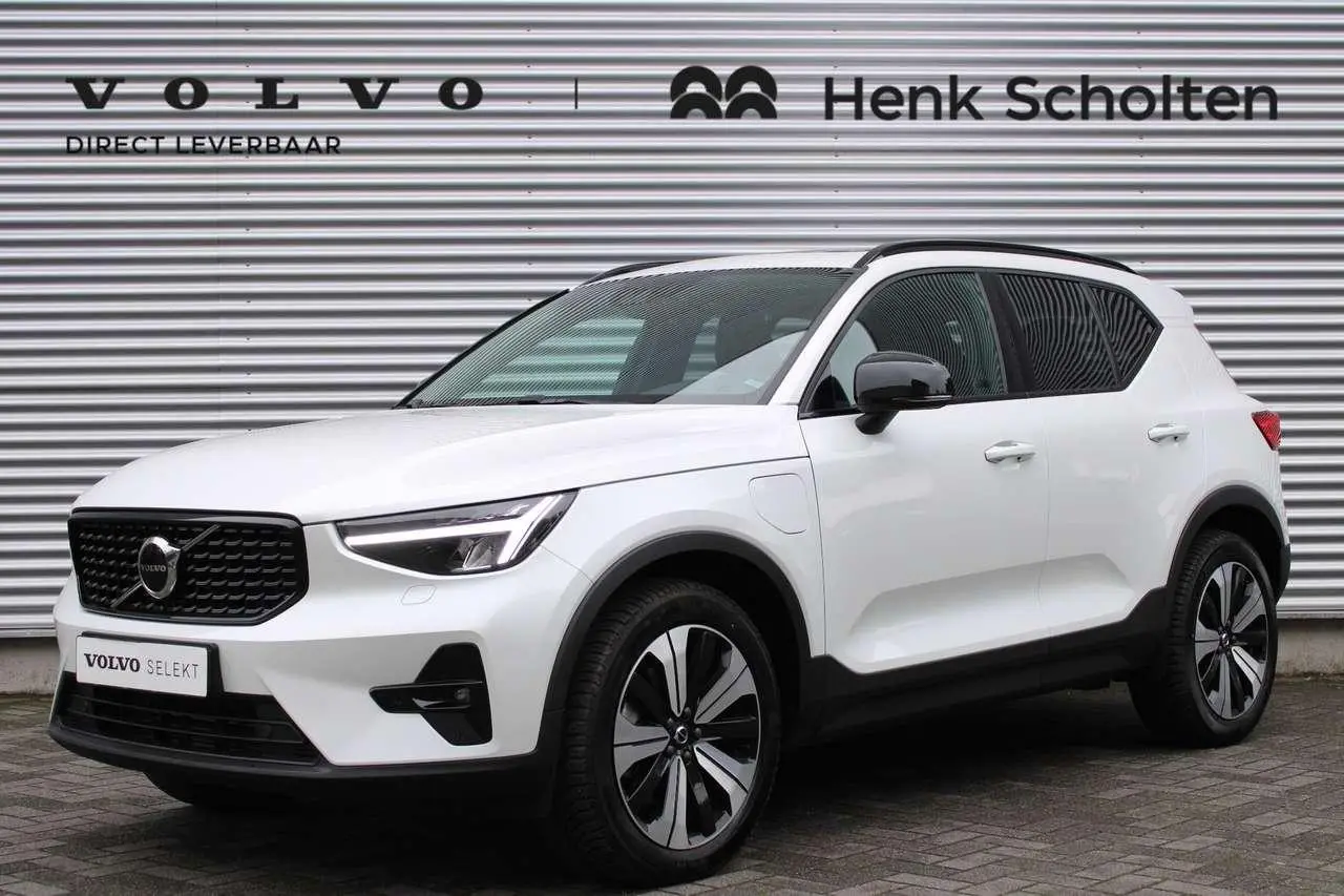 Photo 1 : Volvo Xc40 2022 Petrol