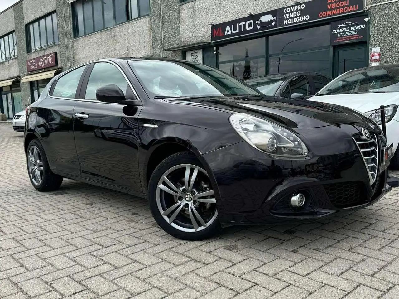 Photo 1 : Alfa Romeo Giulietta 2015 Diesel