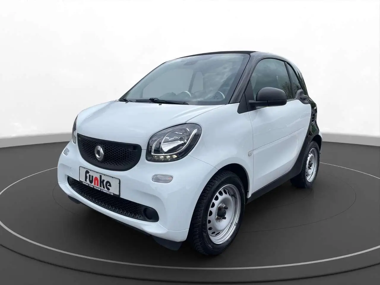 Photo 1 : Smart Fortwo 2018 Petrol