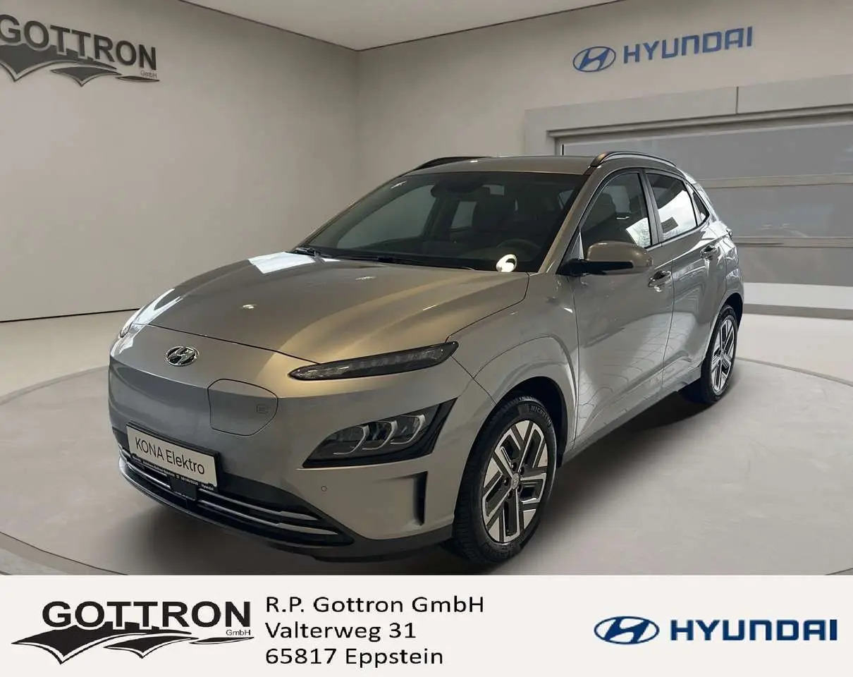 Photo 1 : Hyundai Kona 2024 Electric