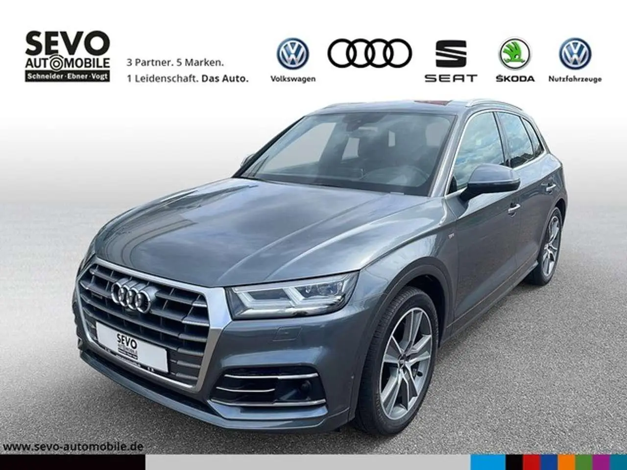 Photo 1 : Audi Q5 2018 Petrol