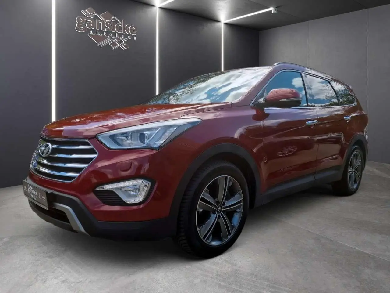 Photo 1 : Hyundai Grand Santa Fe 2015 Diesel