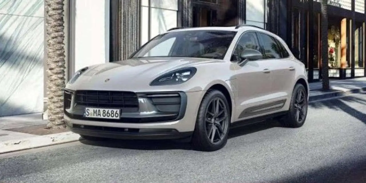 Photo 1 : Porsche Macan 2023 Petrol