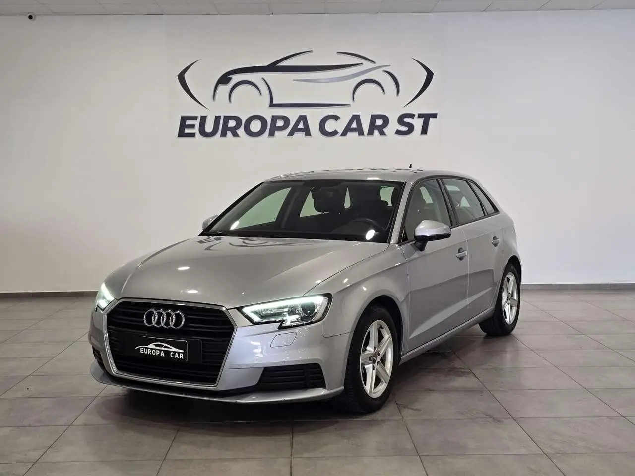 Photo 1 : Audi A3 2019 Diesel