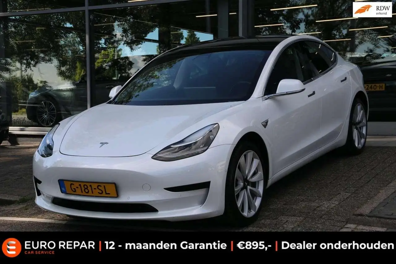 Photo 1 : Tesla Model 3 2019 Électrique