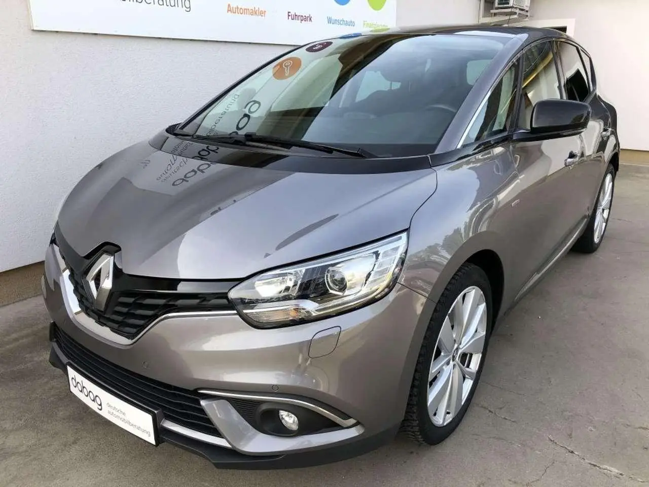 Photo 1 : Renault Scenic 2019 Essence