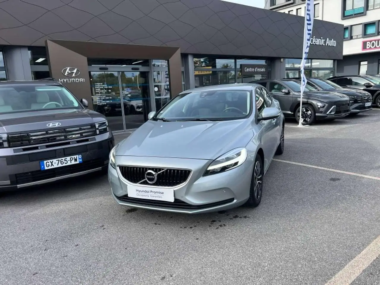 Photo 1 : Volvo V40 2018 Essence