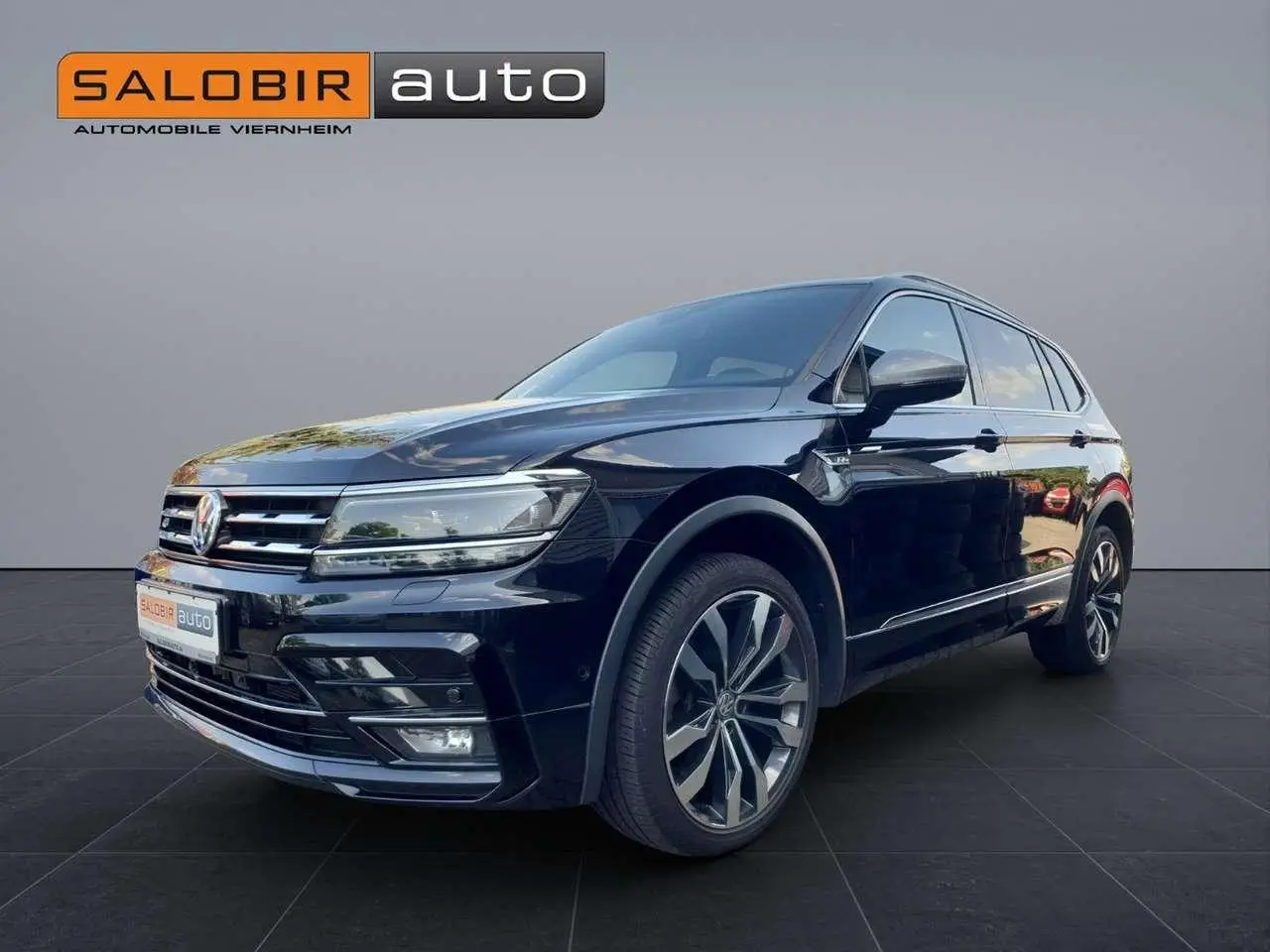 Photo 1 : Volkswagen Tiguan 2020 Diesel