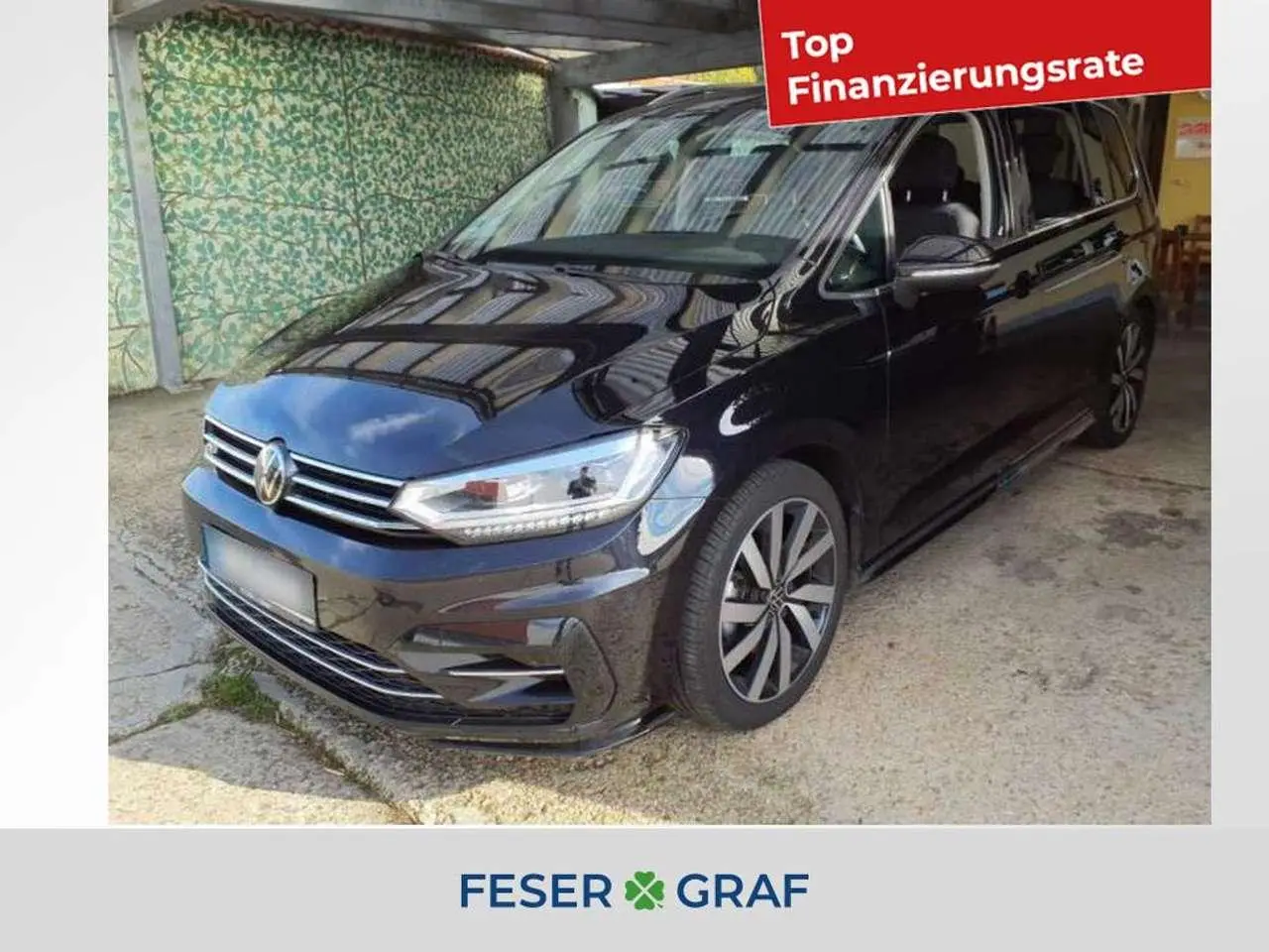 Photo 1 : Volkswagen Touran 2024 Essence