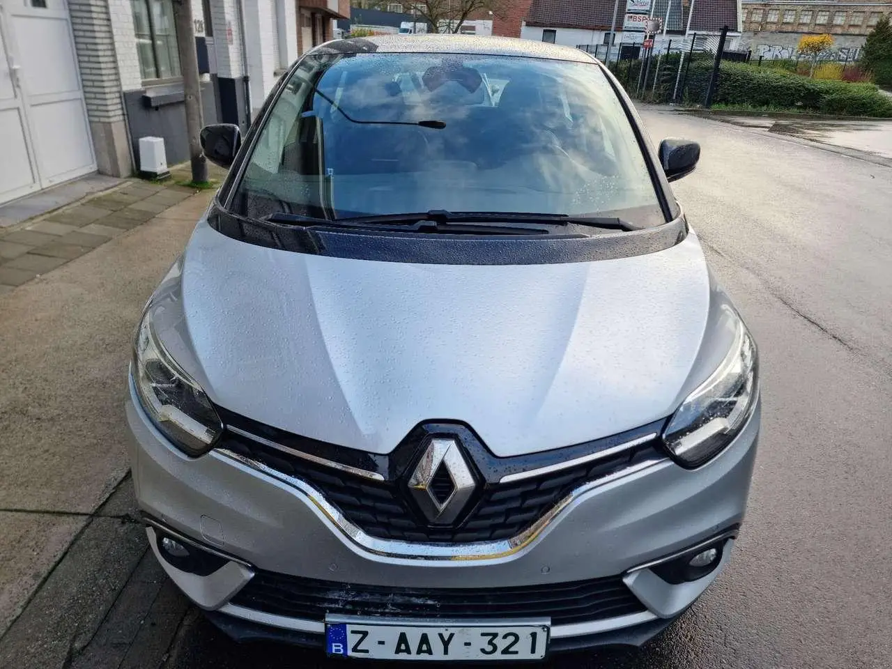 Photo 1 : Renault Scenic 2017 Essence