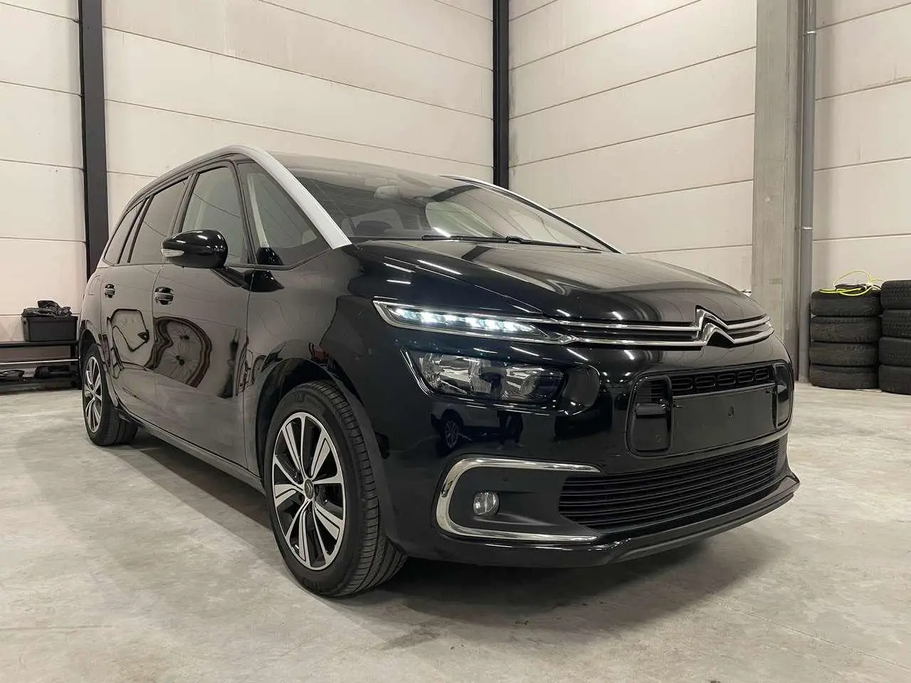 Photo 1 : Citroen C4 2018 Diesel