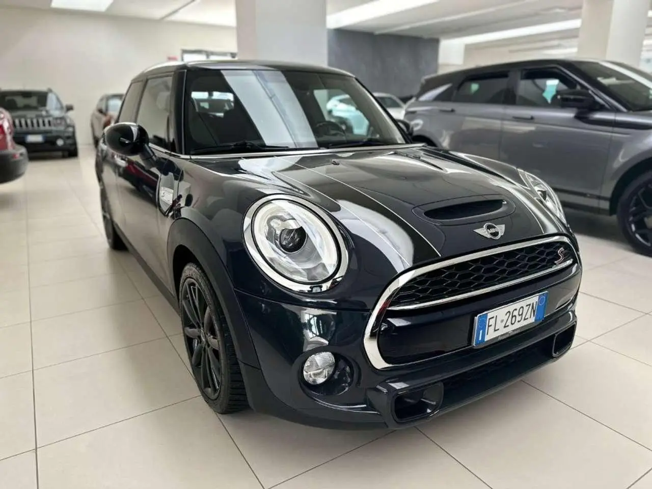 Photo 1 : Mini Cooper 2017 Petrol