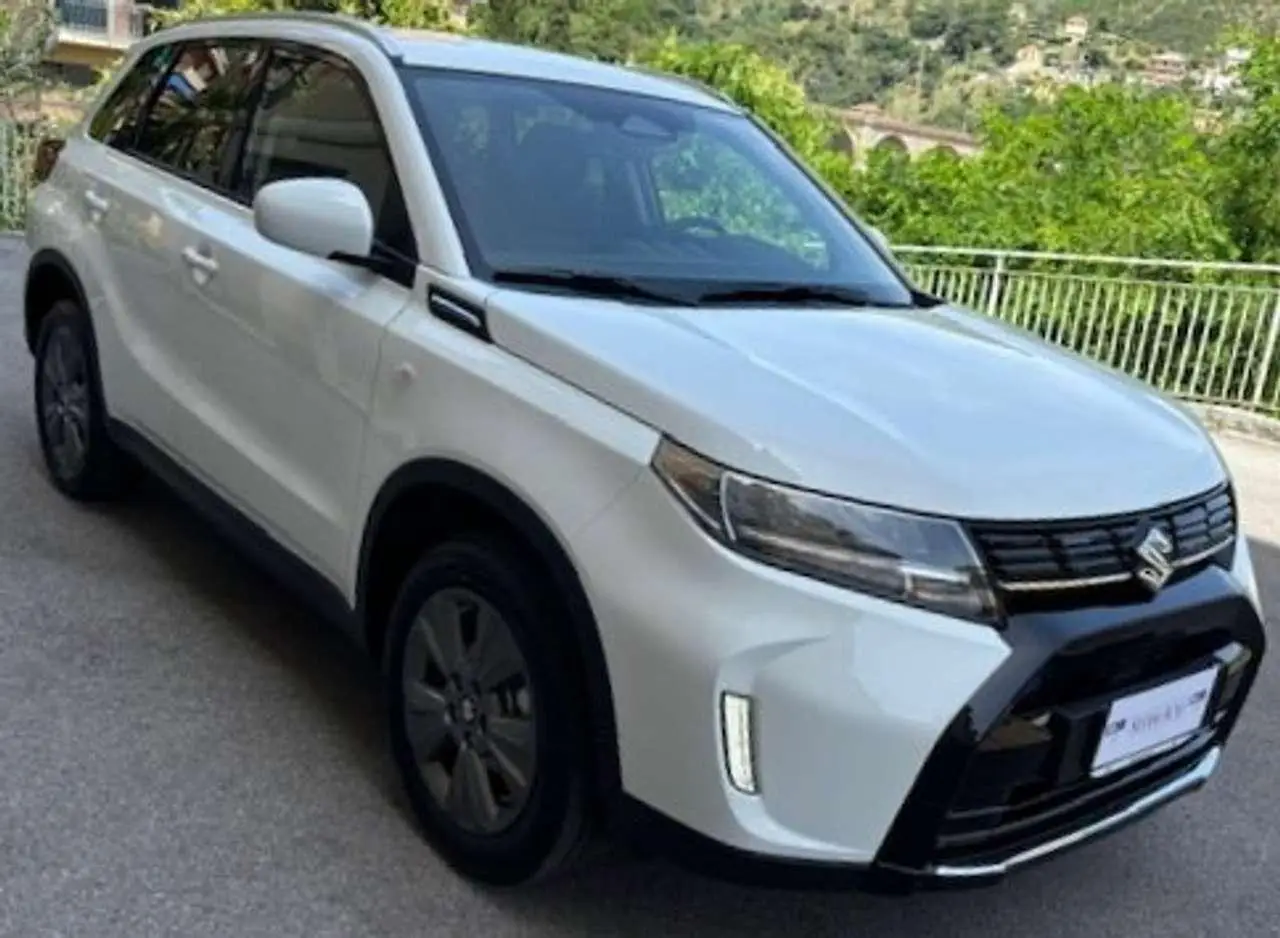 Photo 1 : Suzuki Vitara 2024 Hybrid