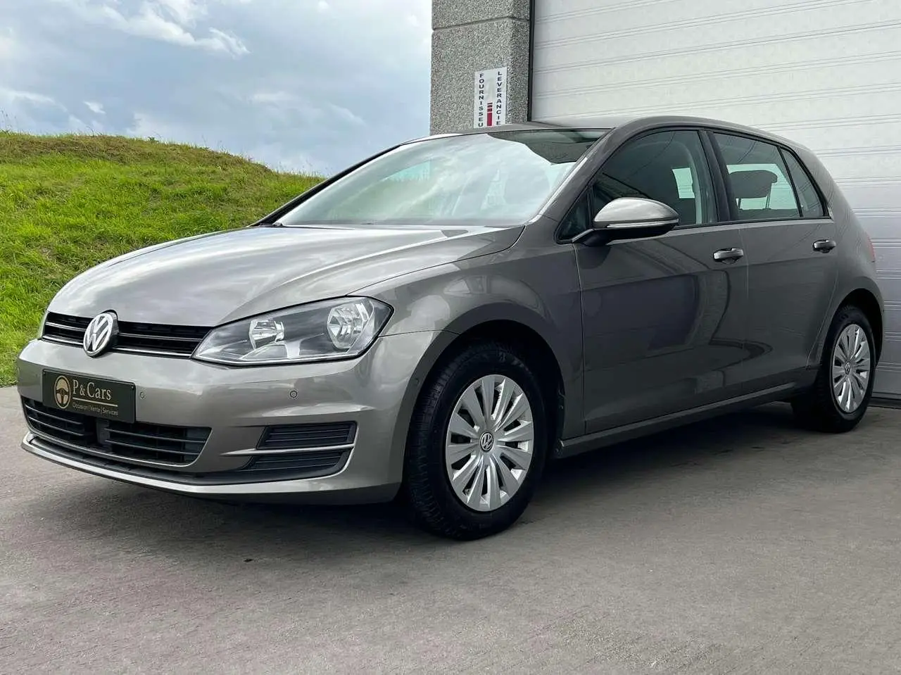 Photo 1 : Volkswagen Golf 2015 Essence