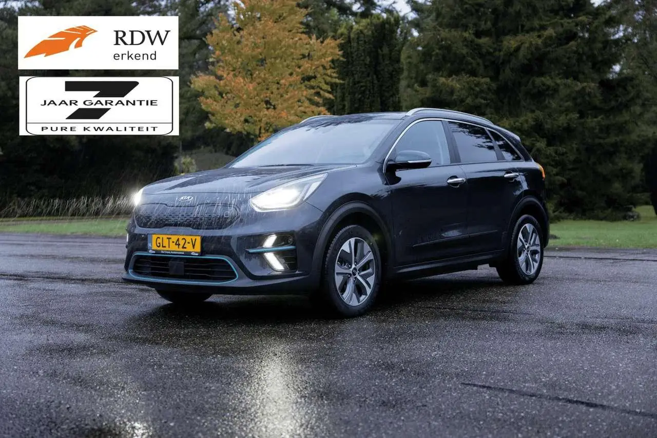 Photo 1 : Kia E-niro 2020 Électrique