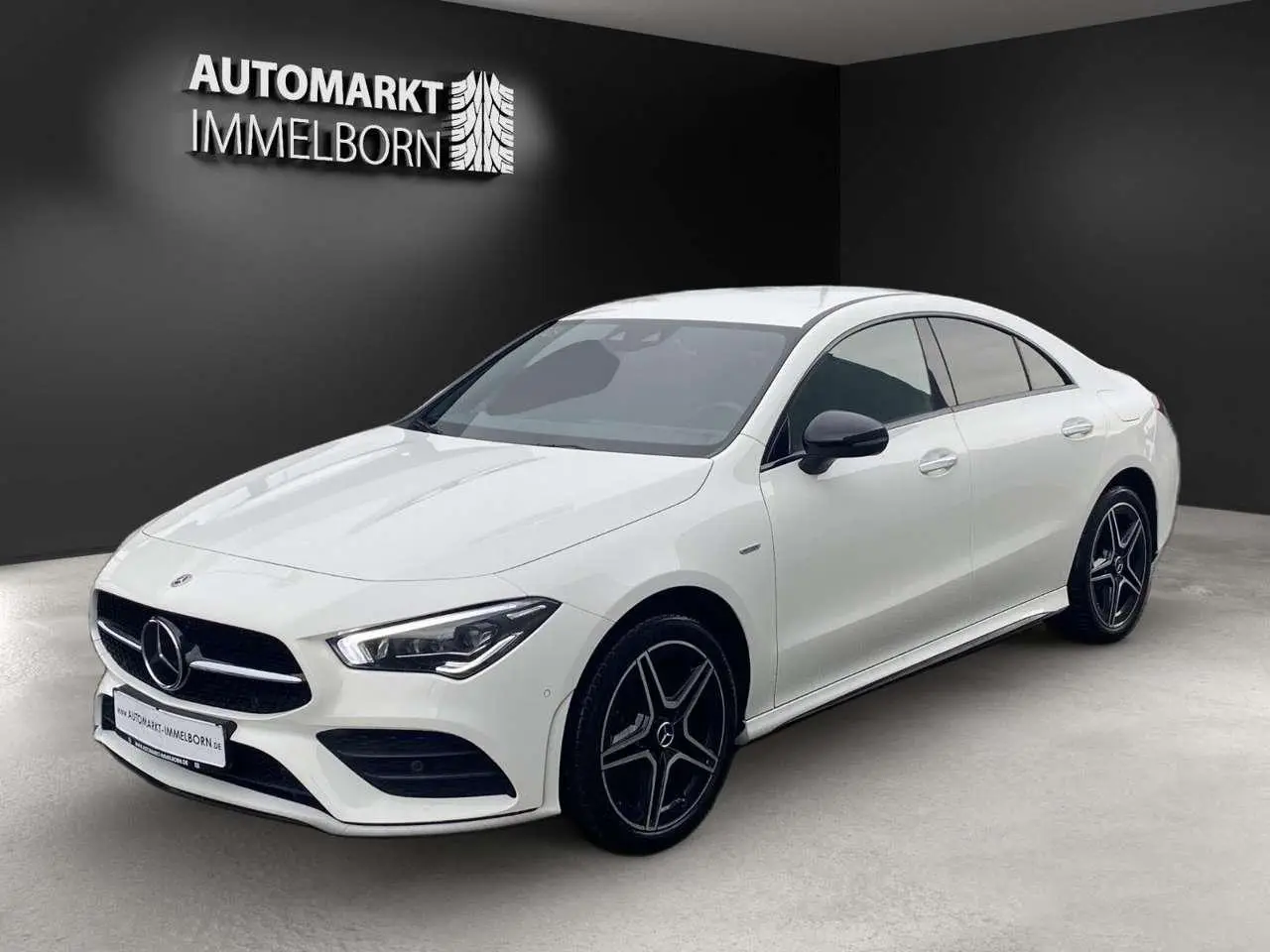 Photo 1 : Mercedes-benz Classe Cla 2022 Hybrid