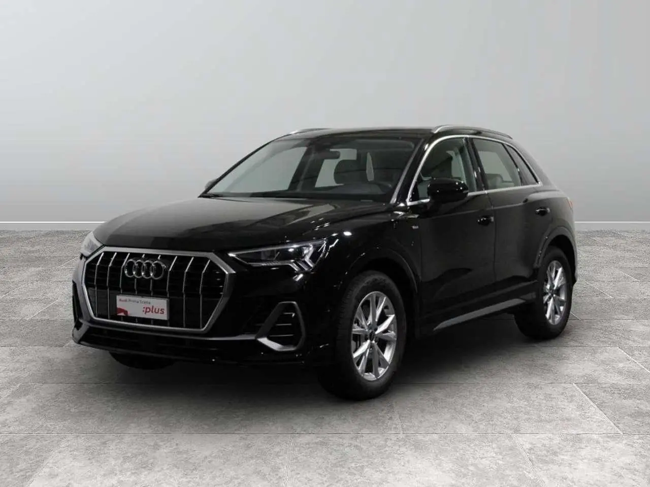 Photo 1 : Audi Q3 2023 Hybrid