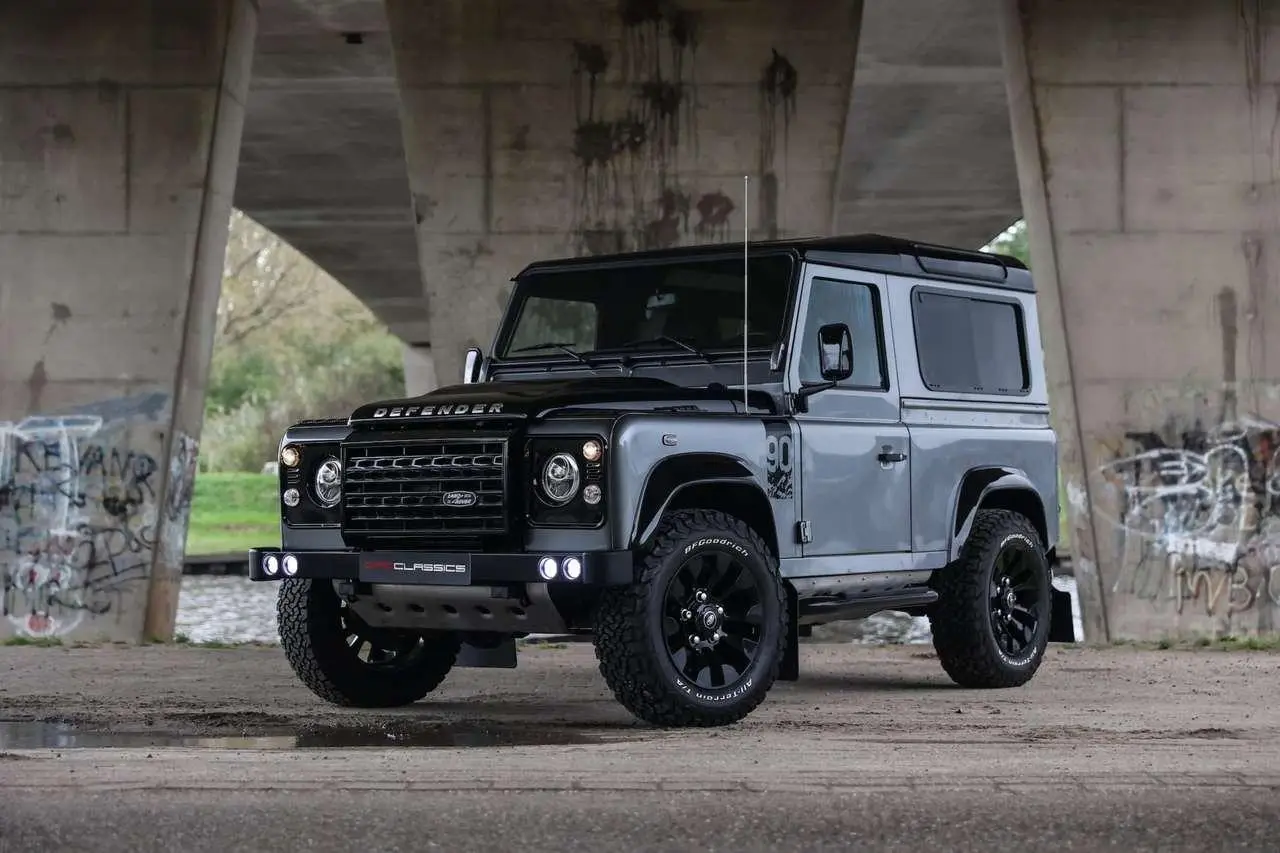 Photo 1 : Land Rover Defender 2015 Diesel