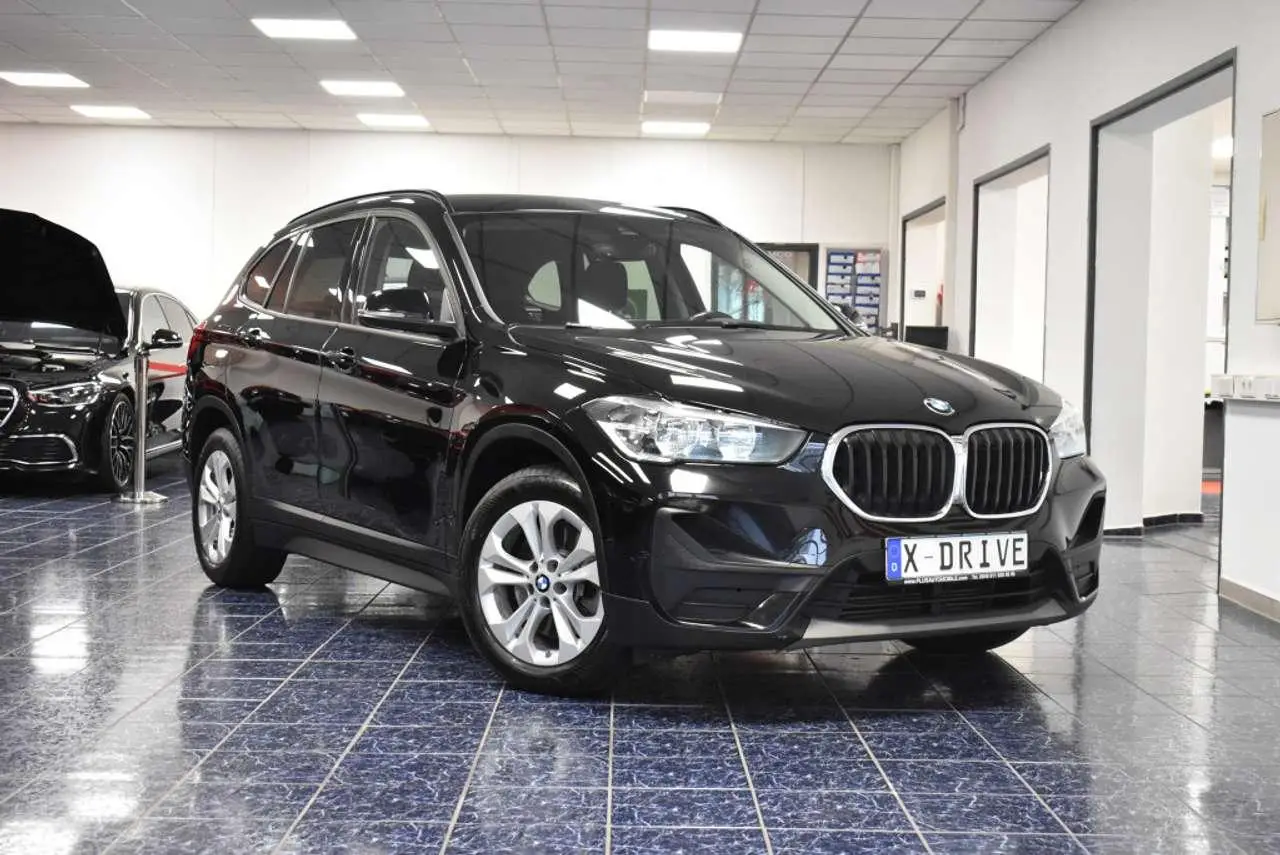 Photo 1 : Bmw X1 2021 Hybride