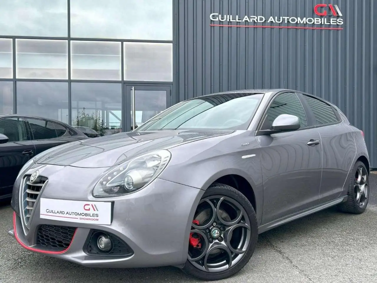 Photo 1 : Alfa Romeo Giulietta 2016 Petrol