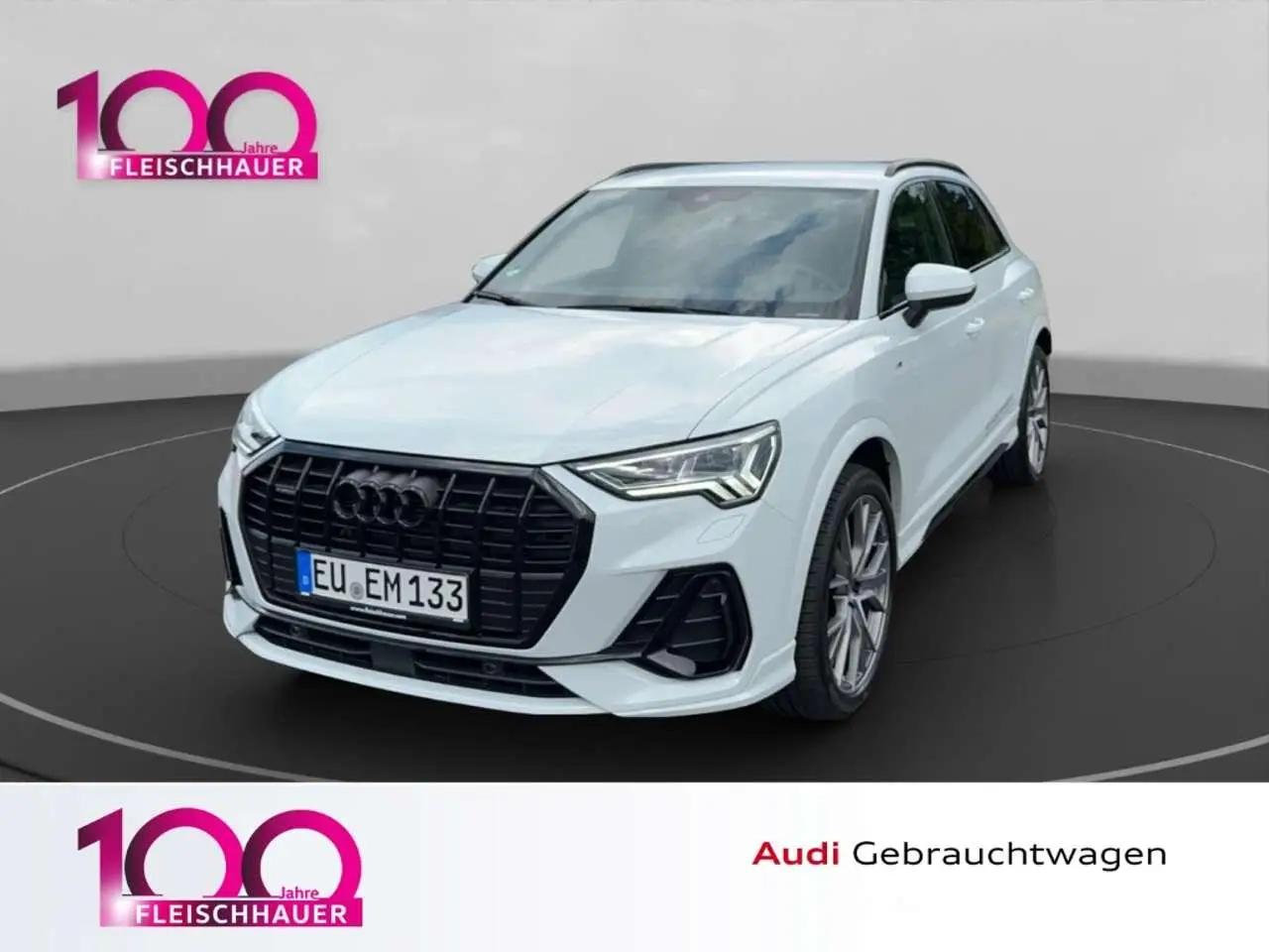 Photo 1 : Audi Q3 2023 Petrol