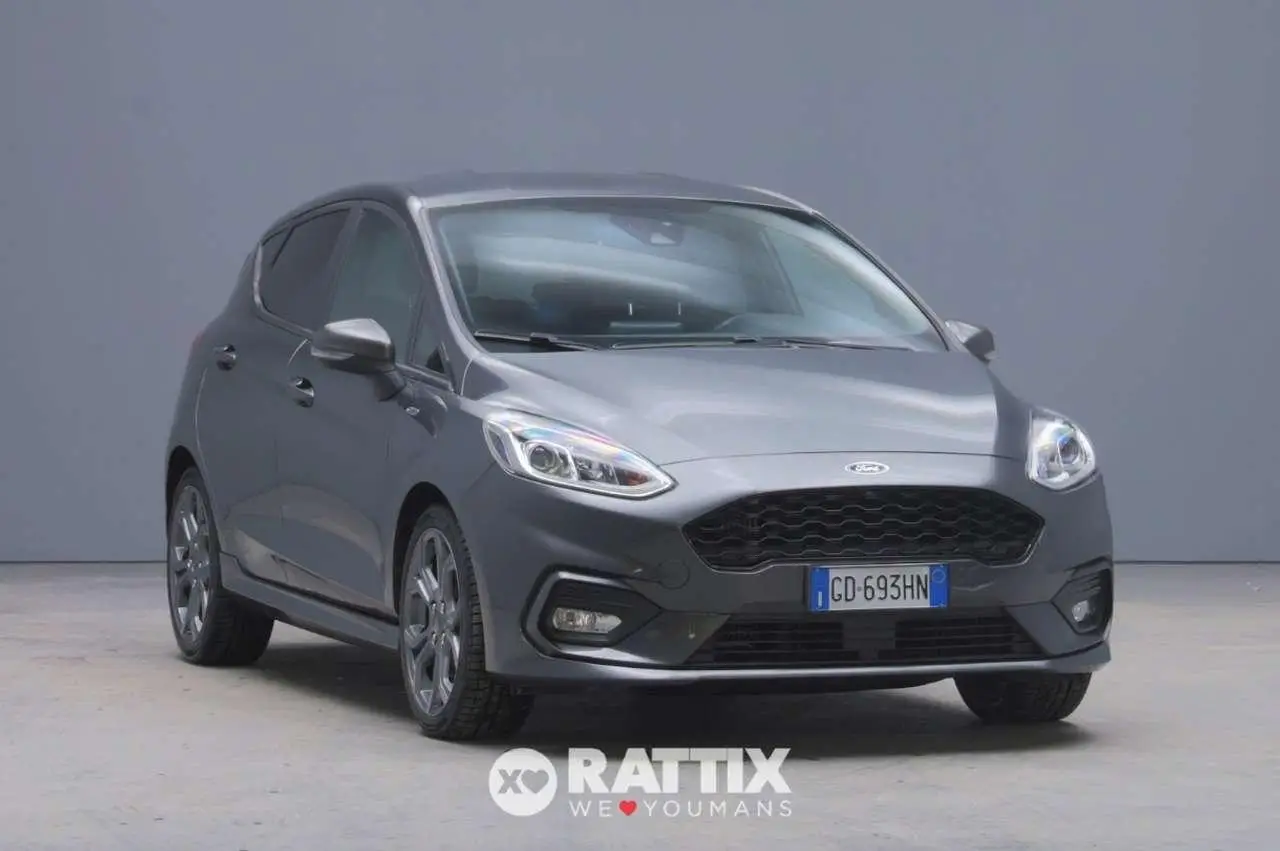 Photo 1 : Ford Fiesta 2021 Petrol