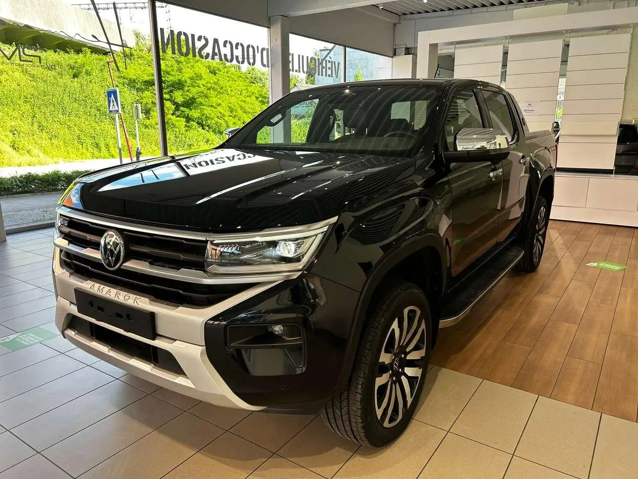 Photo 1 : Volkswagen Amarok 2023 Diesel