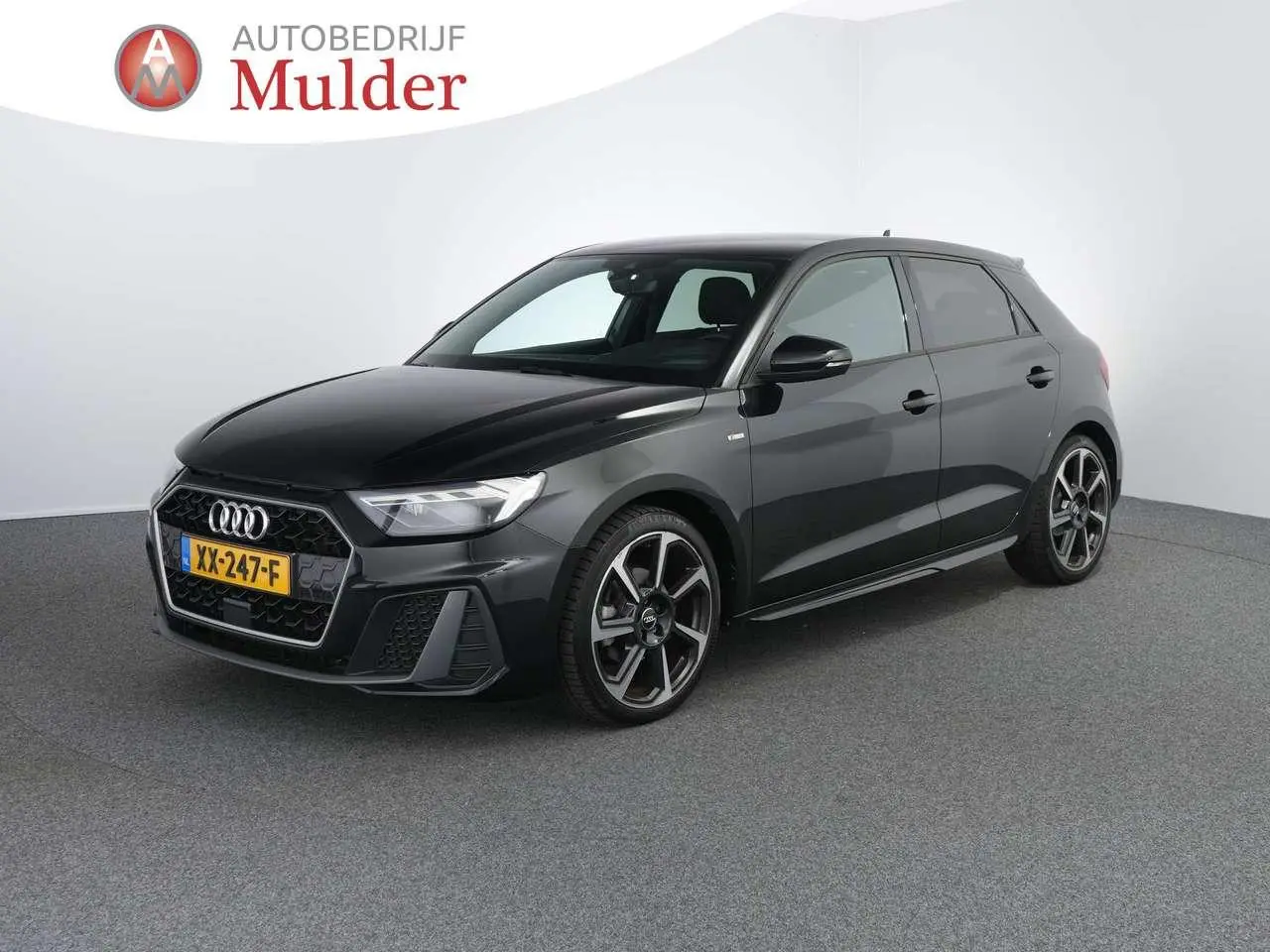 Photo 1 : Audi A1 2019 Petrol