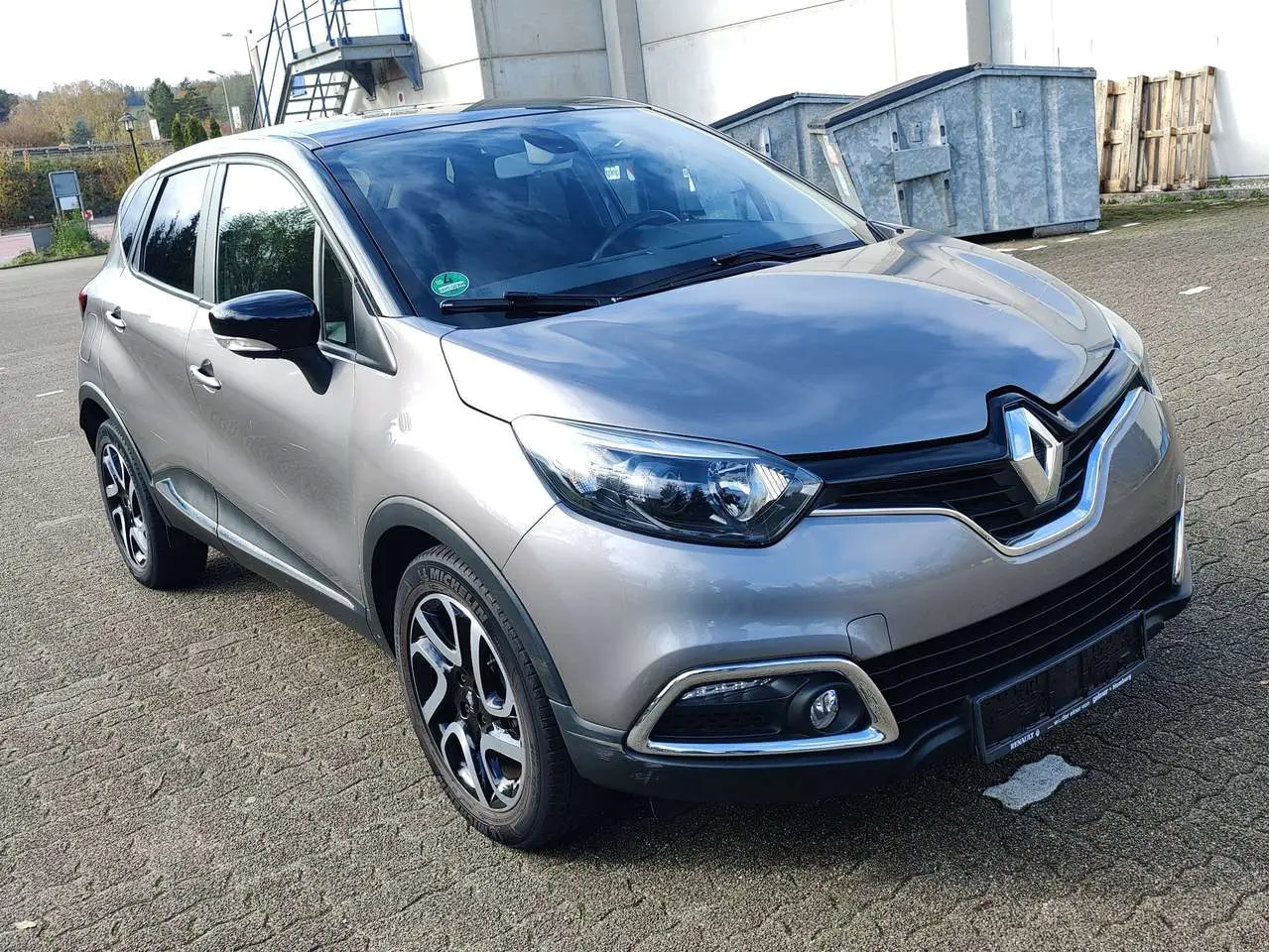 Photo 1 : Renault Captur 2015 Petrol