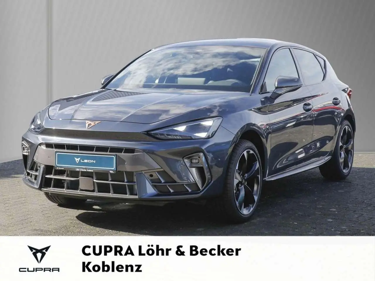 Photo 1 : Cupra Leon 2024 Petrol