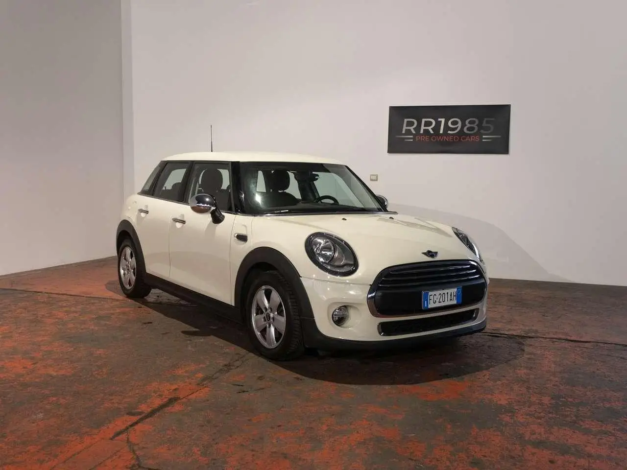 Photo 1 : Mini One 2016 Diesel