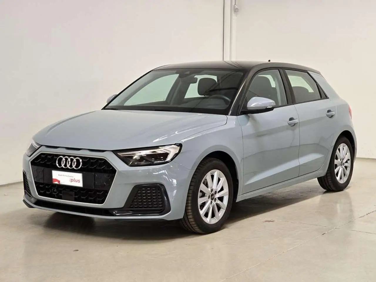 Photo 1 : Audi A1 2023 Essence