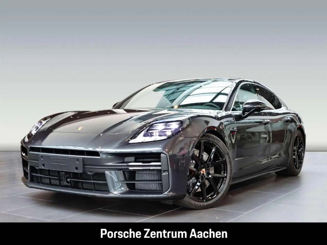 Photo 1 : Porsche Panamera 2024 Hybride