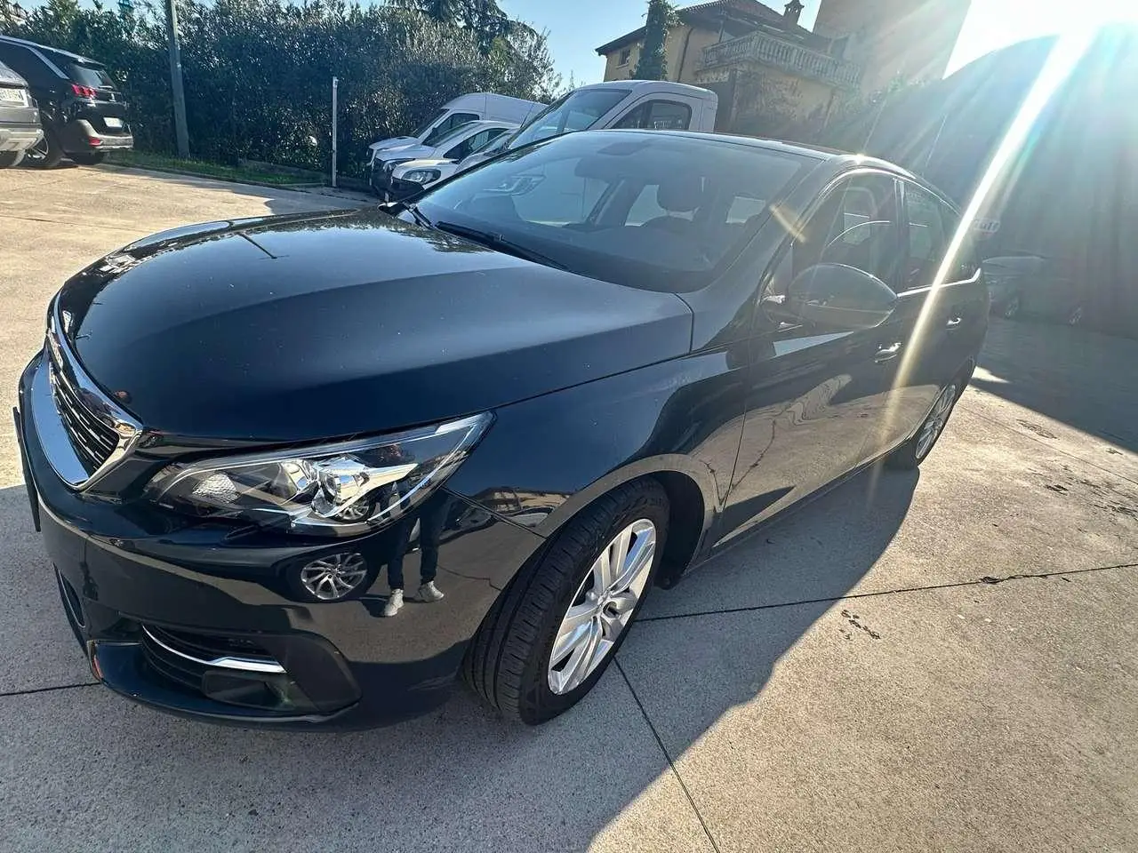 Photo 1 : Peugeot 308 2019 Diesel