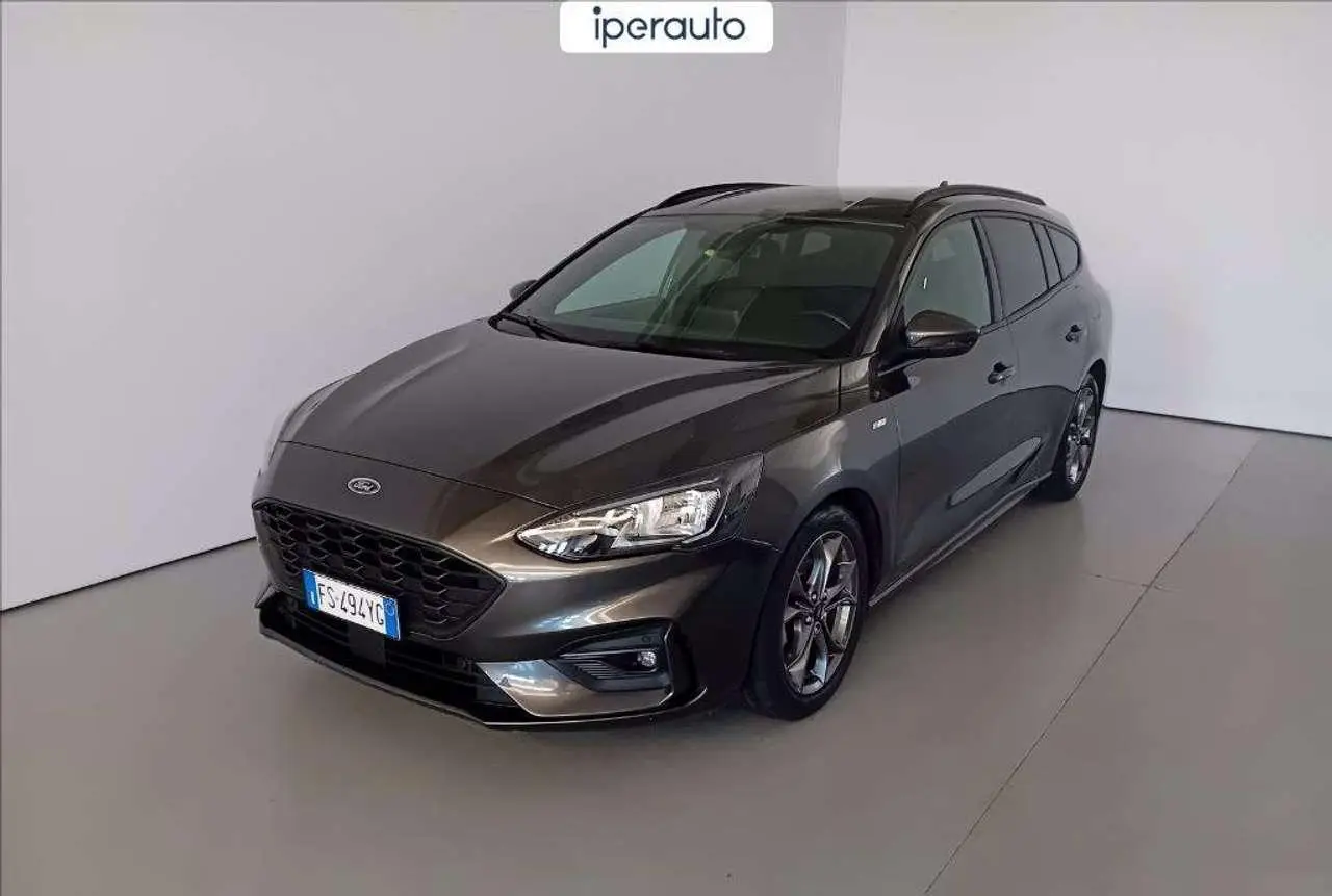 Photo 1 : Ford Focus 2019 Diesel