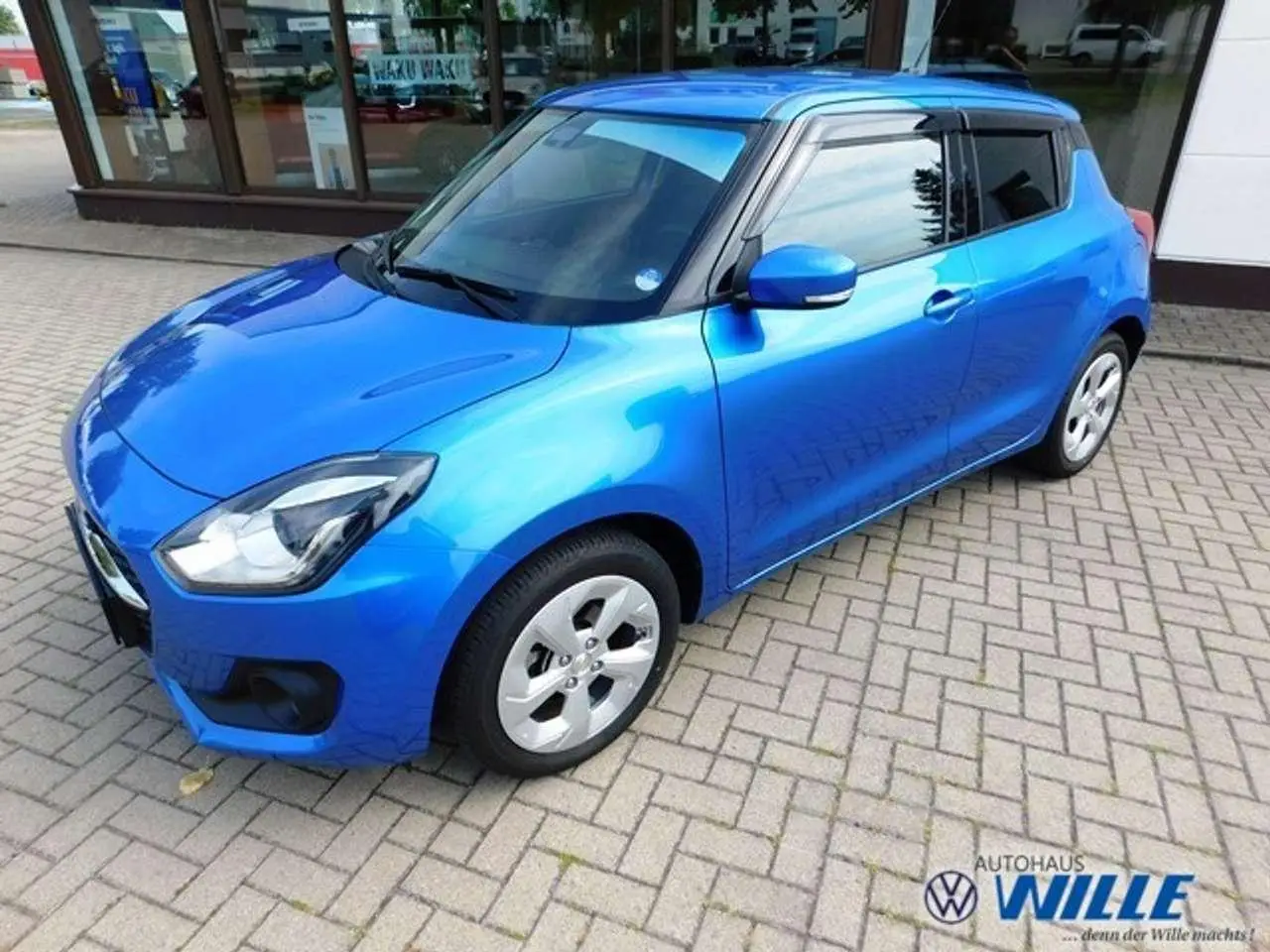 Photo 1 : Suzuki Swift 2021 Essence